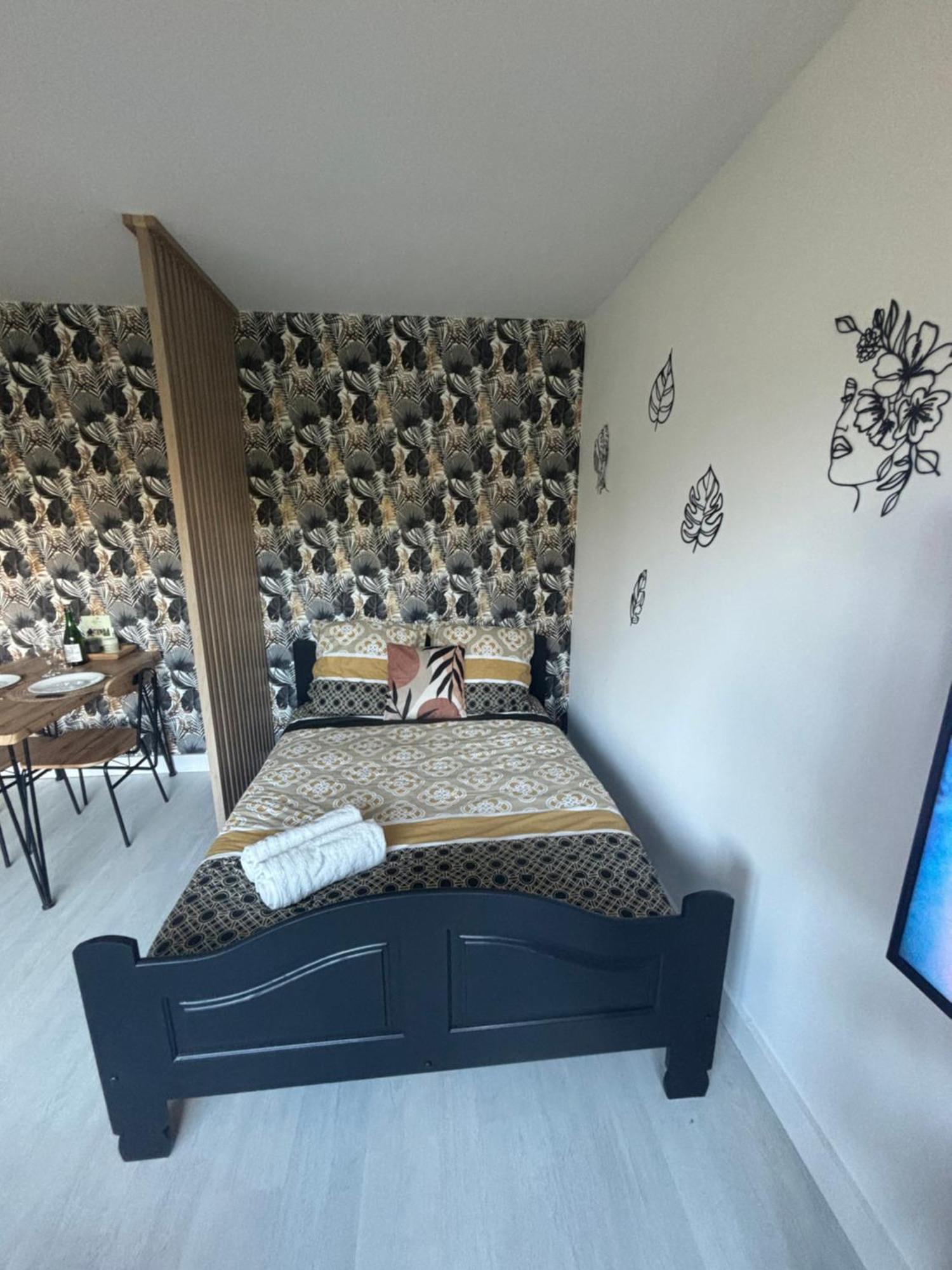 Apartamento Bienvenue Chez Vous Valognes Exterior foto